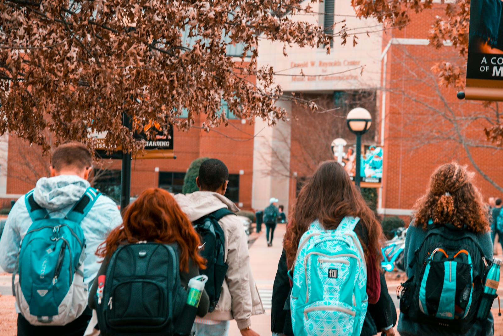 TRADE SCHOOLS IN CANADA: HIGH-PAYING JOB OPPORTUNITIES & FAST PR PATHWAYS AFTER GRADUATION