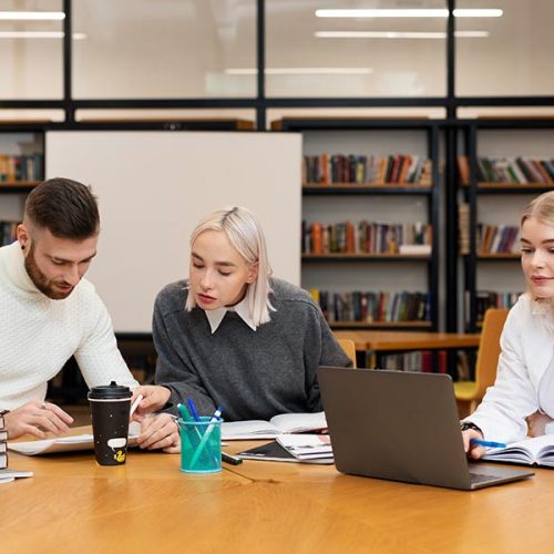 INTERNATIONAL STUDENTS IN CANADA CAN WORK UP TO 24 HOURS PER WEEK OFF-CAMPUS
